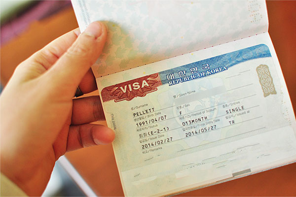 Visa gia hạn của người Hàn Quốc tại Việt Nam