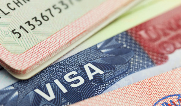 Visa định cư Mỹ diện con nuôi
