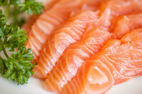 Cá hồi phi lê dễ dàng chế biến nhiều món ăn hoặc ăn sống
